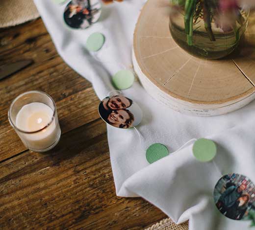 Wedding table photo garland DIY tutorial